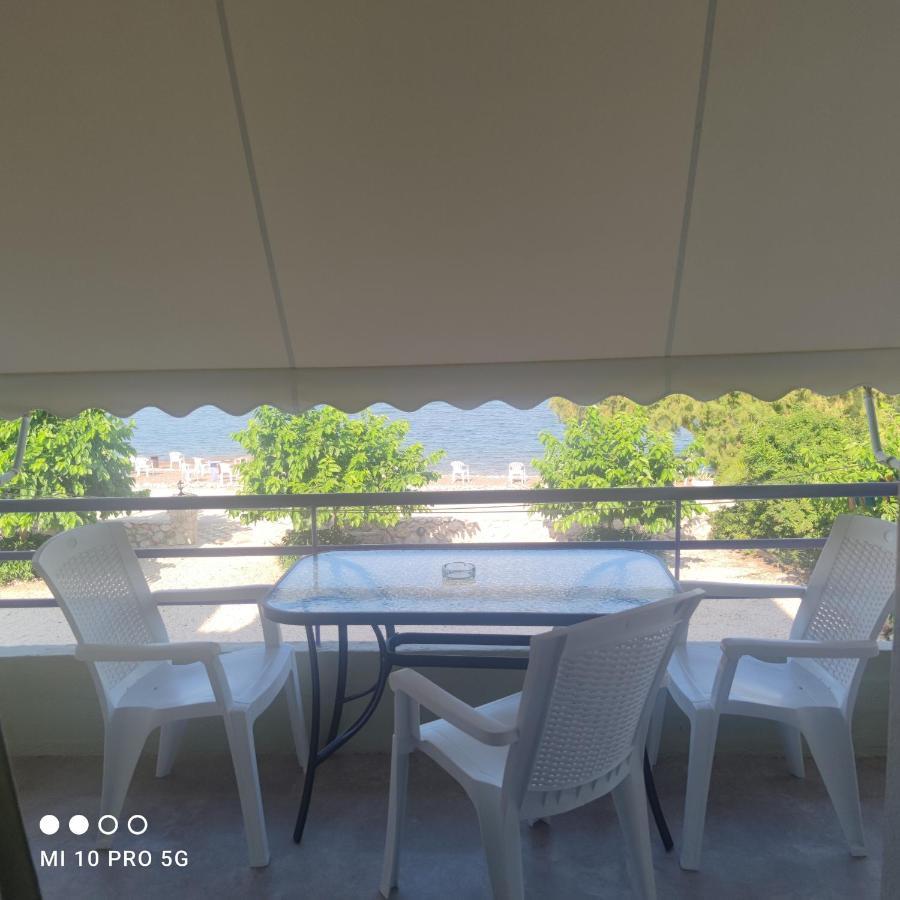 'Αγριοι Λιμένες Διαμέρισμα Ίρια Εξωτερικό φωτογραφία